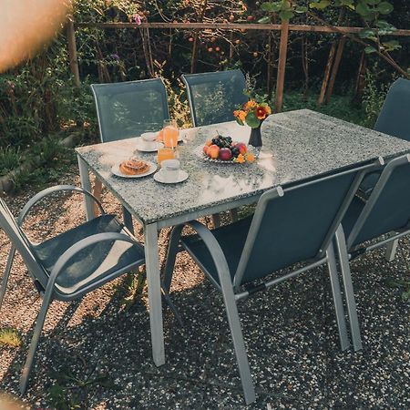 Armonia Altach, 2-6 P, 2 Schlafzimmer, Kueche, Parkplatz, Balkon, Wifi, Garten, Stellplatz Fuer Ski Exterior foto