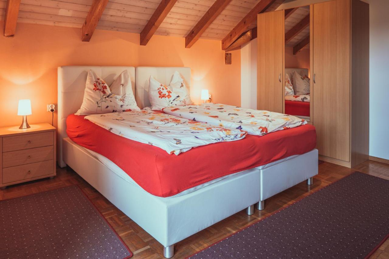 Armonia Altach, 2-6 P, 2 Schlafzimmer, Kueche, Parkplatz, Balkon, Wifi, Garten, Stellplatz Fuer Ski Exterior foto
